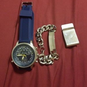 Mens gift set: watch, bracelet and money clip.
